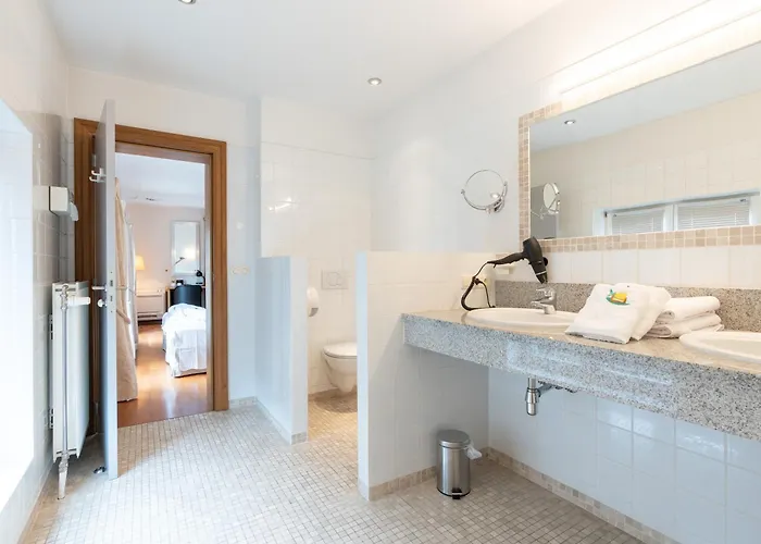 Du Vieux Moulin * Rochefort